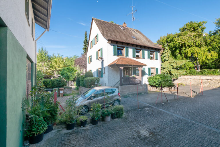 Garten- & Eingangsbereich (Süd- & Ostseite)